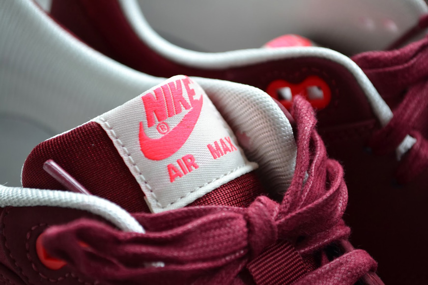 Advertentie niezen het is mooi Nike Air Max 1 - Team Red & Velvet Brown | NikeAirMax1.com
